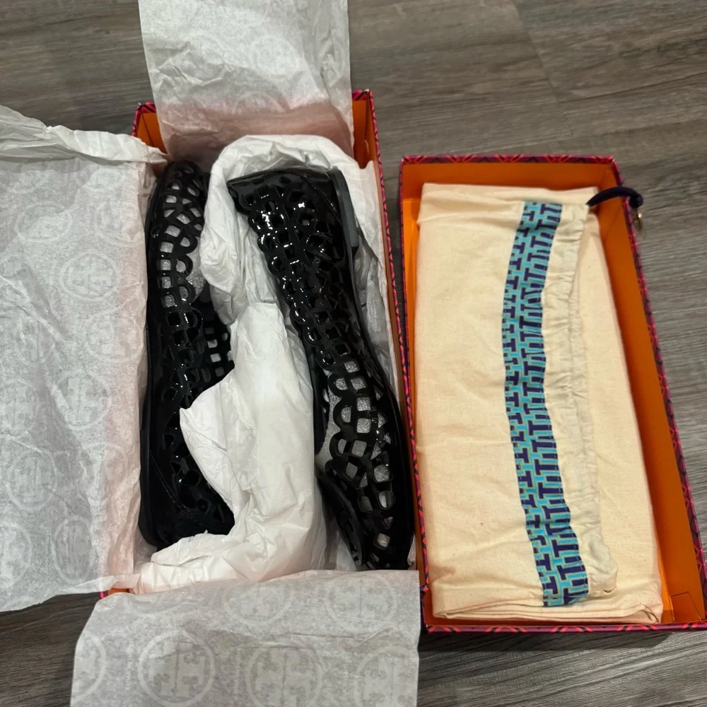 Tory Burch Mira Soft Black Patent Leather Logo Ballet Flats